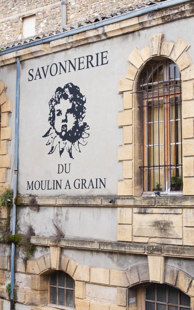 Façade De La Savonnerie Du Moulin à Grain